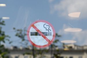 В Госдуме предложили запретить продажу табака родившимся после 2014 года