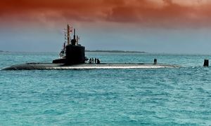 Российская подводная лодка столкнулась с британским судном