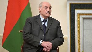 Лукашенко сообщил, что выбрал более жесткий курс на сохранение суверенитета Белоруссии