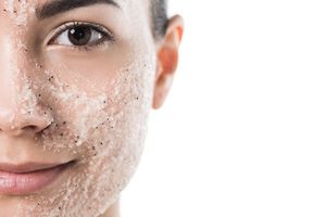 Как ухаживать за кожей лица: 7 распространенных ошибок, которые стоит исправить
