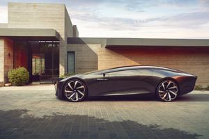 Взгляните на концепцию беспилотного автомобиля Cadillac EV от General Motors