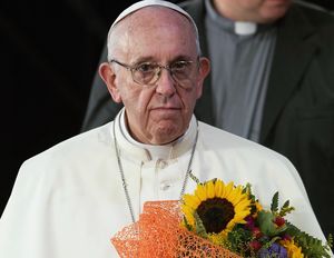«Отмена всякого чувства идентичности»: папа Римский высказался о новой этике