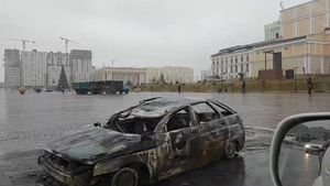 Более 1,3 тысячи единиц оружия украли в ходе протестов в Алма-Ате
