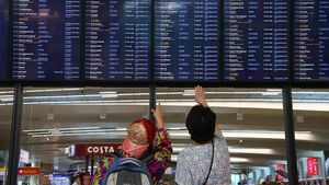 Более 30 рейсов задержаны или отменены в столичных аэропортах