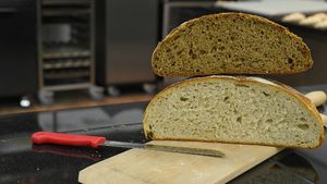В Гильдии пекарей сообщили, что хлеб в 2022 году подорожает на 9 процентов