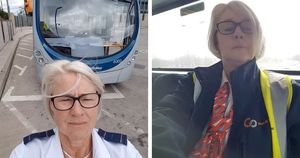 57-летняя женщина-водитель автобуса, потерявшая работу из-за своего «невысокого роста» восстановлена в должности благодаря тысячам петиций