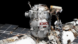 Российские космонавты подготовили модуль МКС к стыковкам кораблей