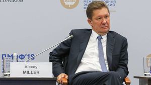 Путин присвоил главе Газпрома Миллеру звание Героя труда