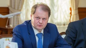 Материалы об избрании меры пресечения замглаве Минтранса Токареву поступили в суд