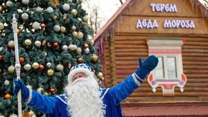 Москвичи отправили более 23 тысяч писем Деду Морозу в городских парках