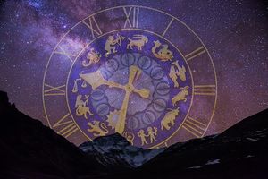 Астрологи назвали три знака зодиака, которые умеют хранить чужие тайны