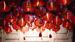 «Рыба в красном» и пельмени на удачу: что поставить на стол в китайский Новый год