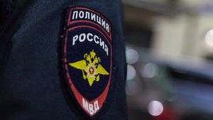 Полиция задержала троих мужчин, устроивших потасовку в Москве