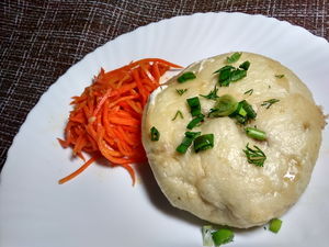 Хочу поделиться рецептом «Вьетнамских пирожков с мясом и капустой». Готовлю их вместо жареных — очень здоровая еда