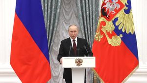 Путин заявил о наличии миссии по укреплению русского мира