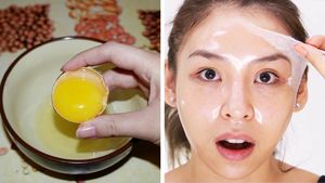 Маска из салфетки и яйца: как очистить лицо в домашних условиях