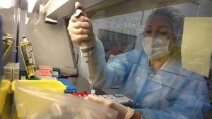 Минздрав зарегистрировал препарат от коронавируса «Молнупиравир»