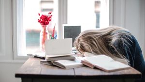 Потеря сил: невролог рассказала, кто чаще других страдает от синдрома хронической усталости