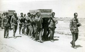«Груз 200»: почему тела погибших в Афганистане советских солдат перевозили в гробах из цинка