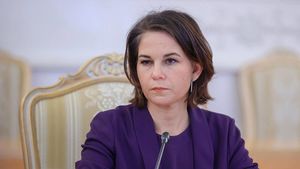 Бербок обосновала отмену встречи с Зеленским в Киеве