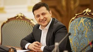 СМИ: Зеленский предложил Байдену посетить Киев в ближайшие дни