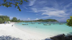 Вместо пляжа – карантин: почему сейчас не лучшее время для поездки в Таиланд
