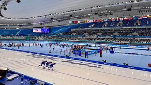 Российские конькобежцы завоевали серебро и принесли России 20-ю медаль на ОИ