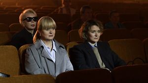 «Номинация»: Надежда Михалкова пытается иронизировать над собой и российской киноиндустрией