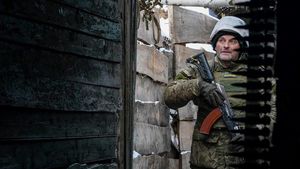 Силовики предотвратили теракт в Луганске на месте проведения митинга