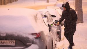 «Весне дорогу»: эксперт рассказал, что нужно проверить в автомобиле после зимы