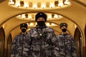 Как появился полк Росгвардии, отвечающий за порядок в московском метро и на улицах города