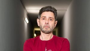 «Давно должен быть под присмотром»: психолог оценил состояние Валерия Николаева