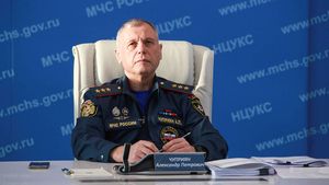 Чуприян заявил, что 26 российских регионов готовы принять беженцев с Донбасса