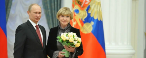 Президент РФ Владимир Путин поздравил народную артистку Веру Алентову с 80-летним юбилеем