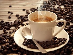 Шепотки на утренний кофе для бодрости и успеха в делах