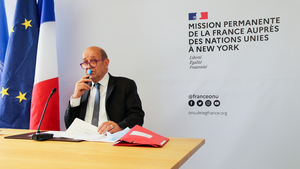 Ле Дриан отказался встречаться с Лавровым в Париже