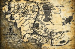 По следам «Игры престолов» и «Властелина колец»: как выглядят фантастические карты