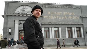 Актер Никита Шалюков-Громов: Мой зеленый офис — это Парк 70-летия Победы