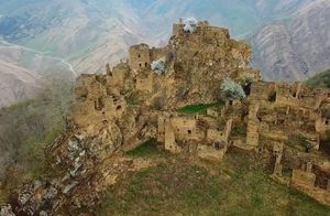 Видео: Ради чего стоит посетить Гамсутль — село-призрак в Дагестане