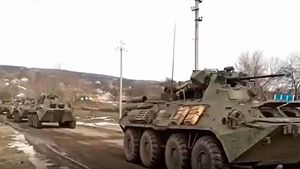 Минобороны РФ: российские военные вошли в Мелитополь без сопротивления