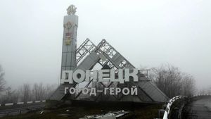 Силы ПВО Донецка перехватили две ракеты ТРК «Точка-У»