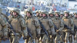 Минобороны РФ: Киев начал бесконтрольную и массовую раздачу оружия украинцам