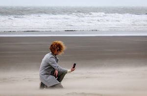 Фото дня: Шторм «Франклин» на побережье Бельгии
