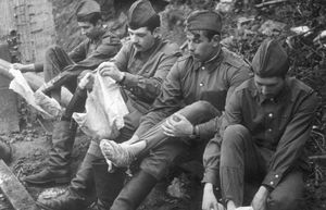 5 причин, почему в советской армии портянки были популярнее, чем носки