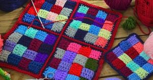 «Бабушкин квадрат» по-новому. Потрясающая яркая идея для вязания пледов, ковриков, салфеток и не только