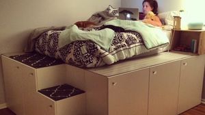 Как хакнуть IKEA: отцу пришло в голову приобрести кухонные буфеты, чтобы переделать спальню дочери