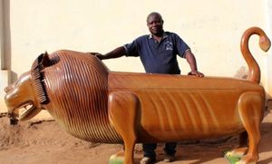 «Похороните меня в брюхе льва »: одна из самых странных погребальных традиций Африки