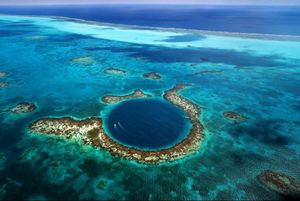 8 поразительных фактов о глубинной части океана, которые стали известны совсем недавно