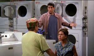 Почему американцы относят белье в прачечную, даже когда в доме есть стиральная машина