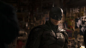 «Бэтмен» с Робертом Паттинсоном появится в сети на день раньше